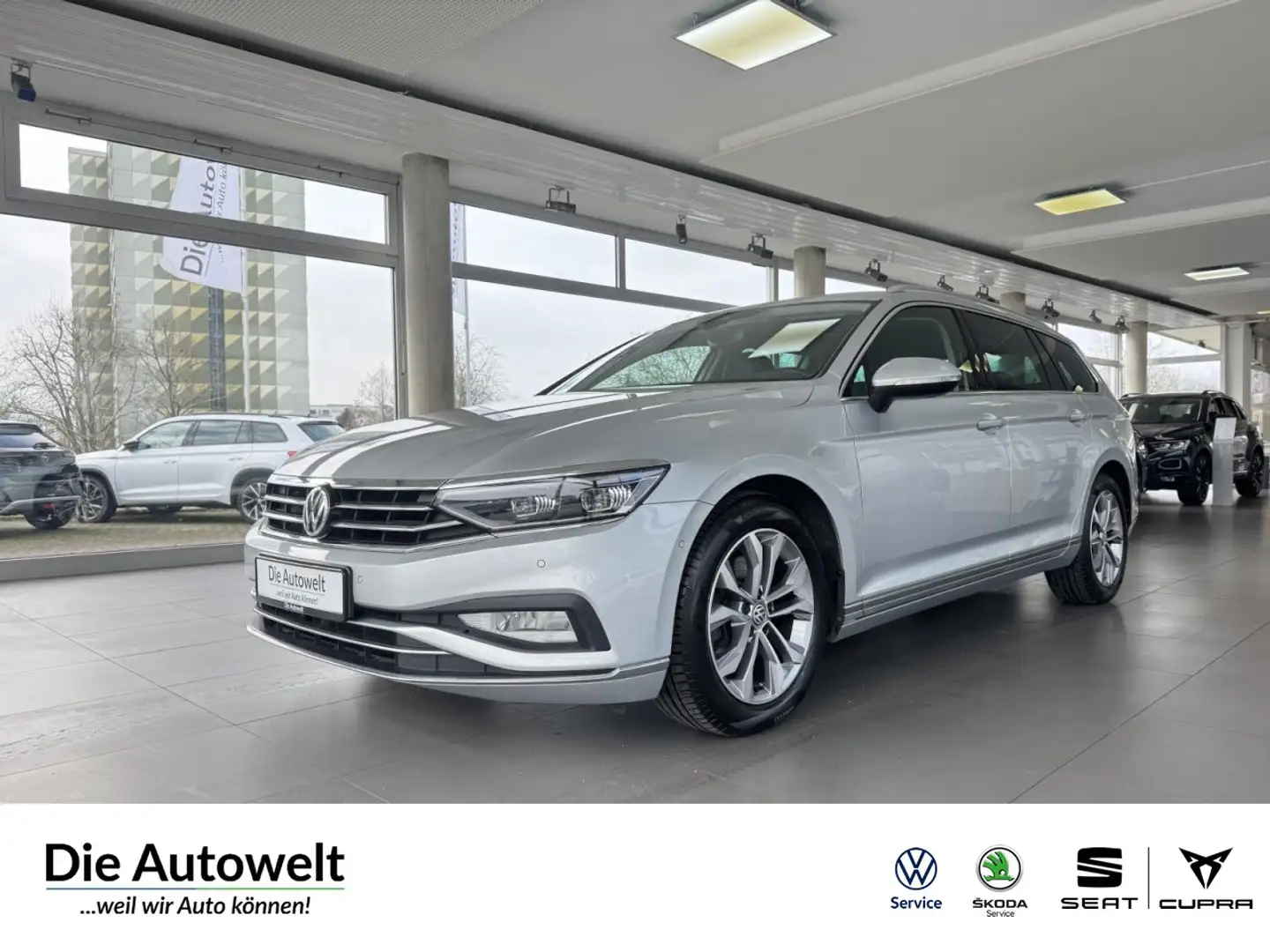 Volkswagen Passat Variant Elegance 2.0 TDI DSG NAVI AHK ACC Klima Navi Argent - 1