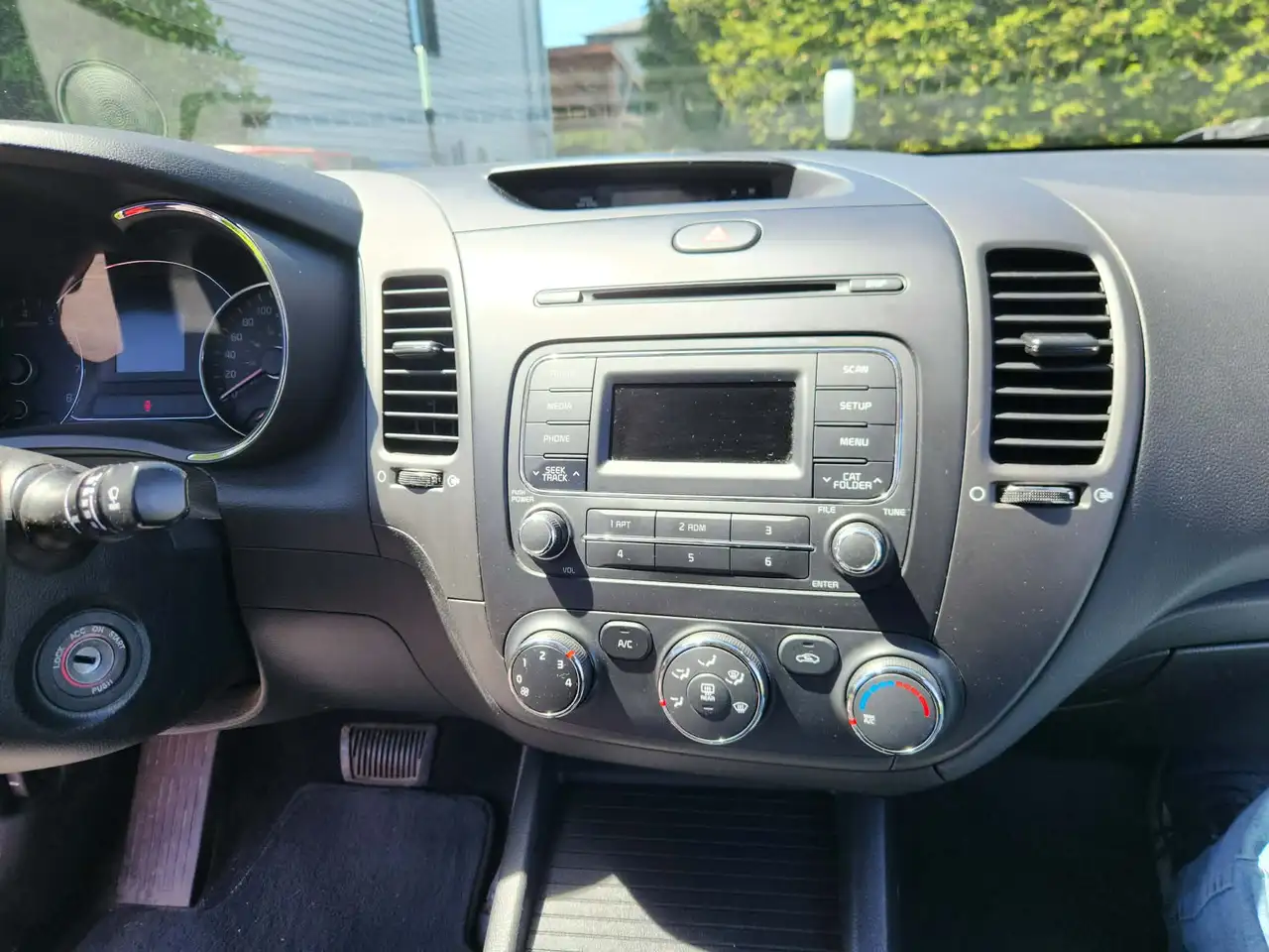 Kia Forte photo Kia Forte