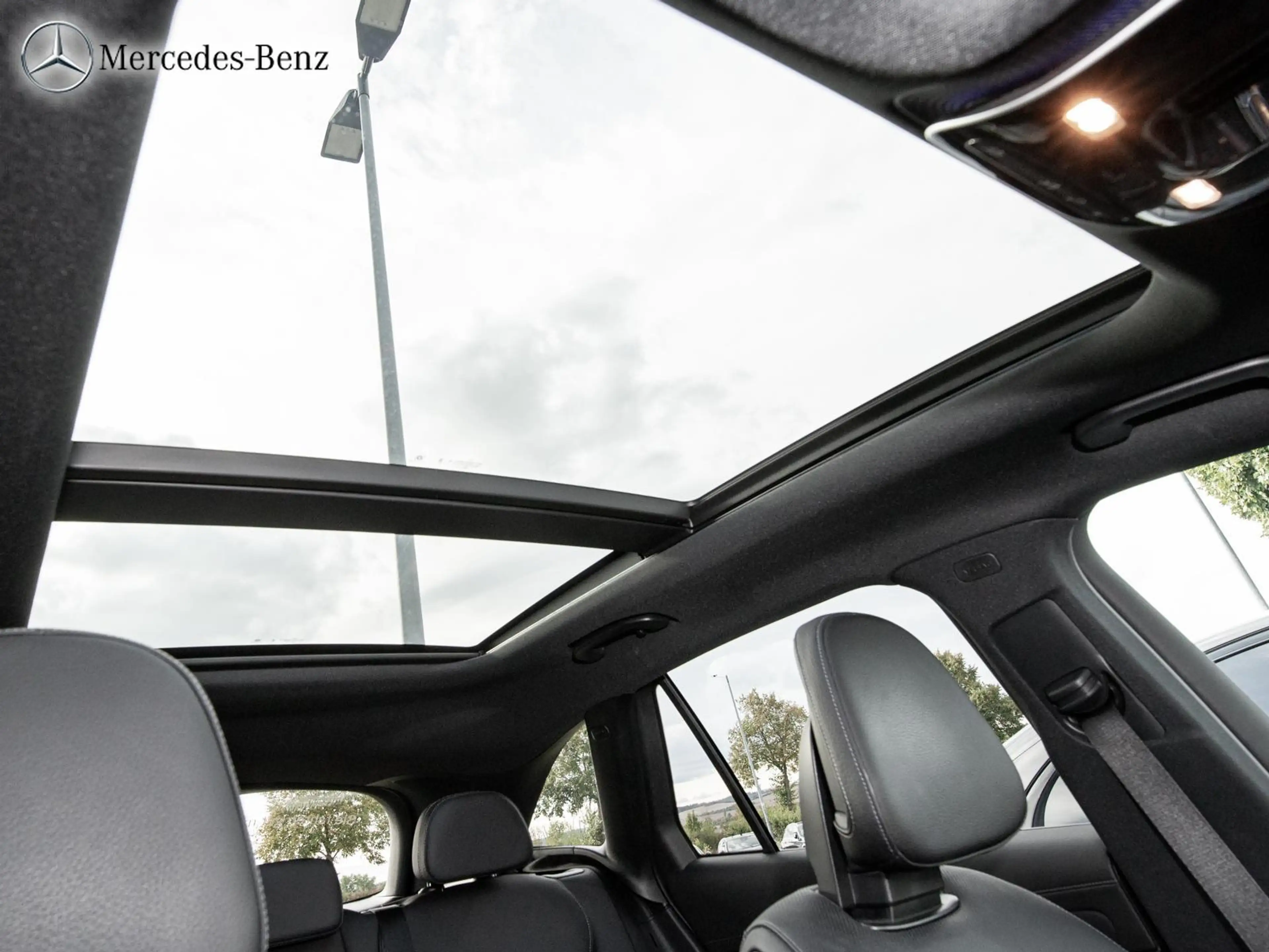Mercedes-Benz GLC 450 d 4M AMG MBUX+360°+DIG-LED+Pano+AHK+20 — photo 7