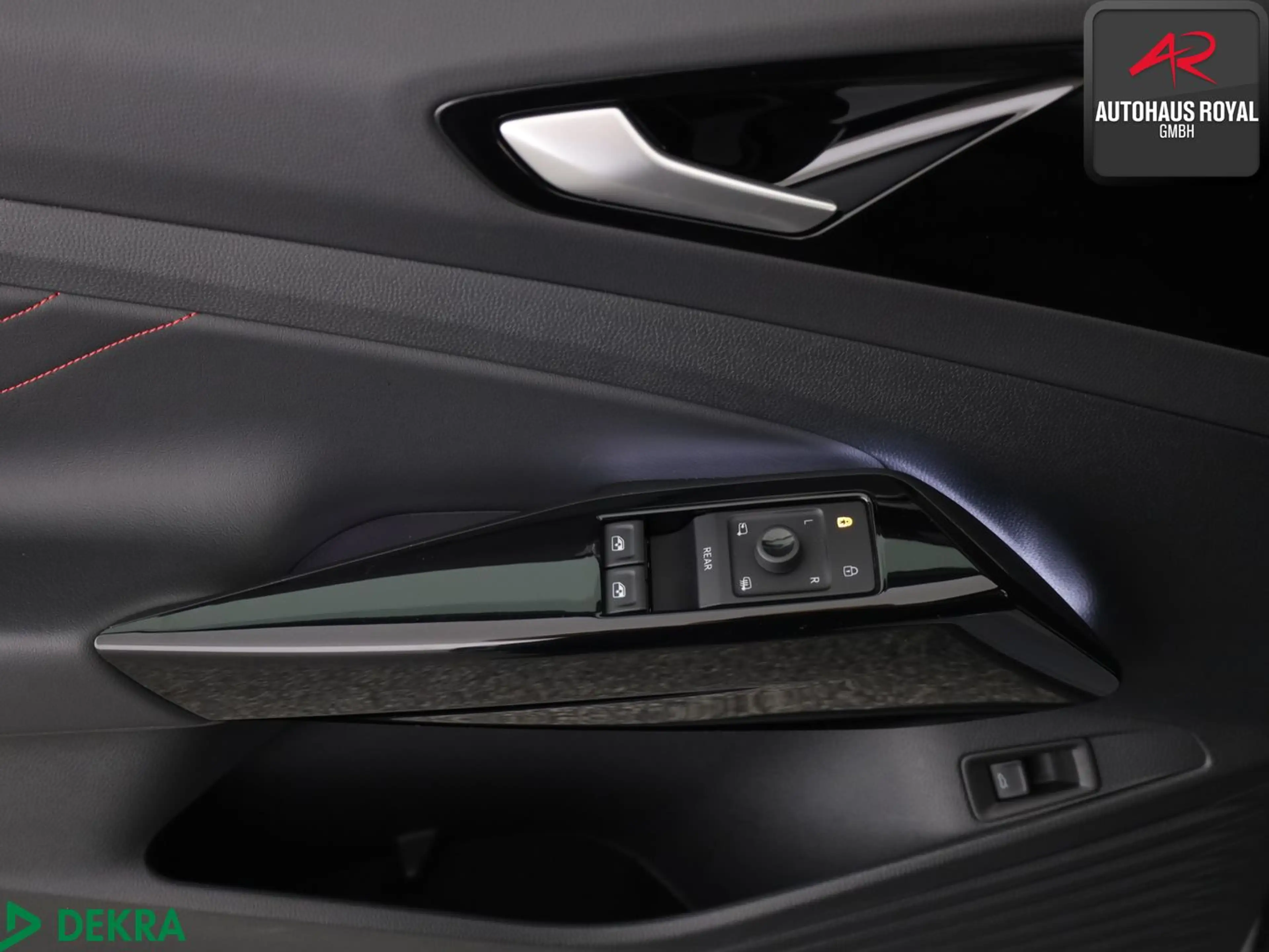 Volkswagen ID.4 GTX 4M WÄRMEPUMPE,HUD,360°,MATRIX,AHK,ACC — photo 14