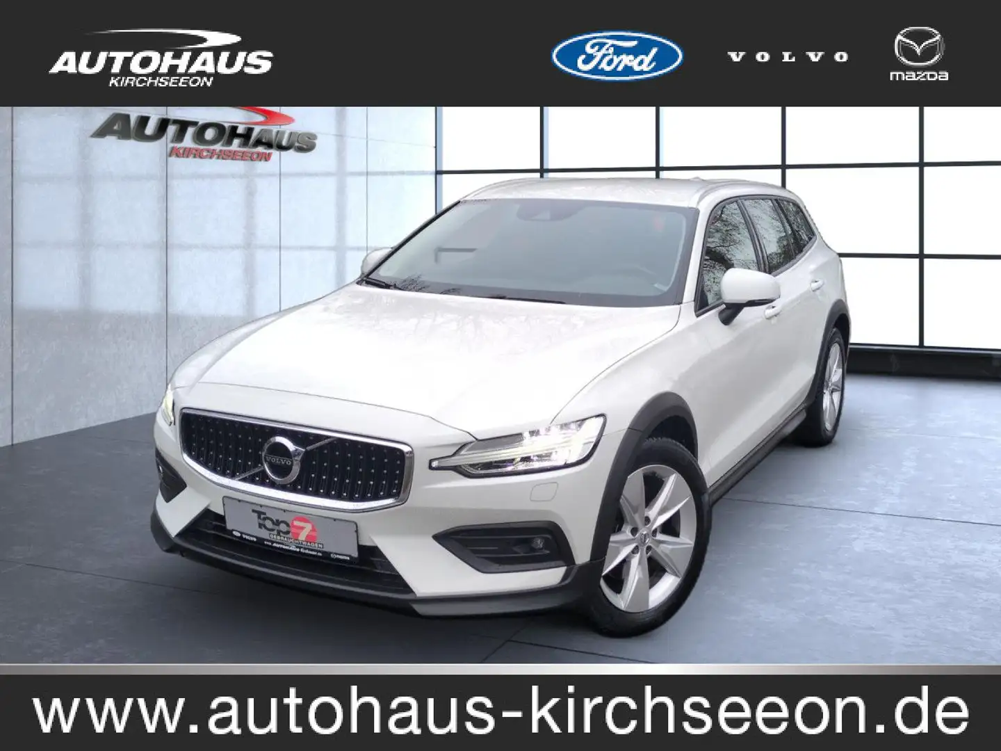 Volvo V60 Cross Country B4 (Diesel) AWD Automatik Navi Weiß - 1
