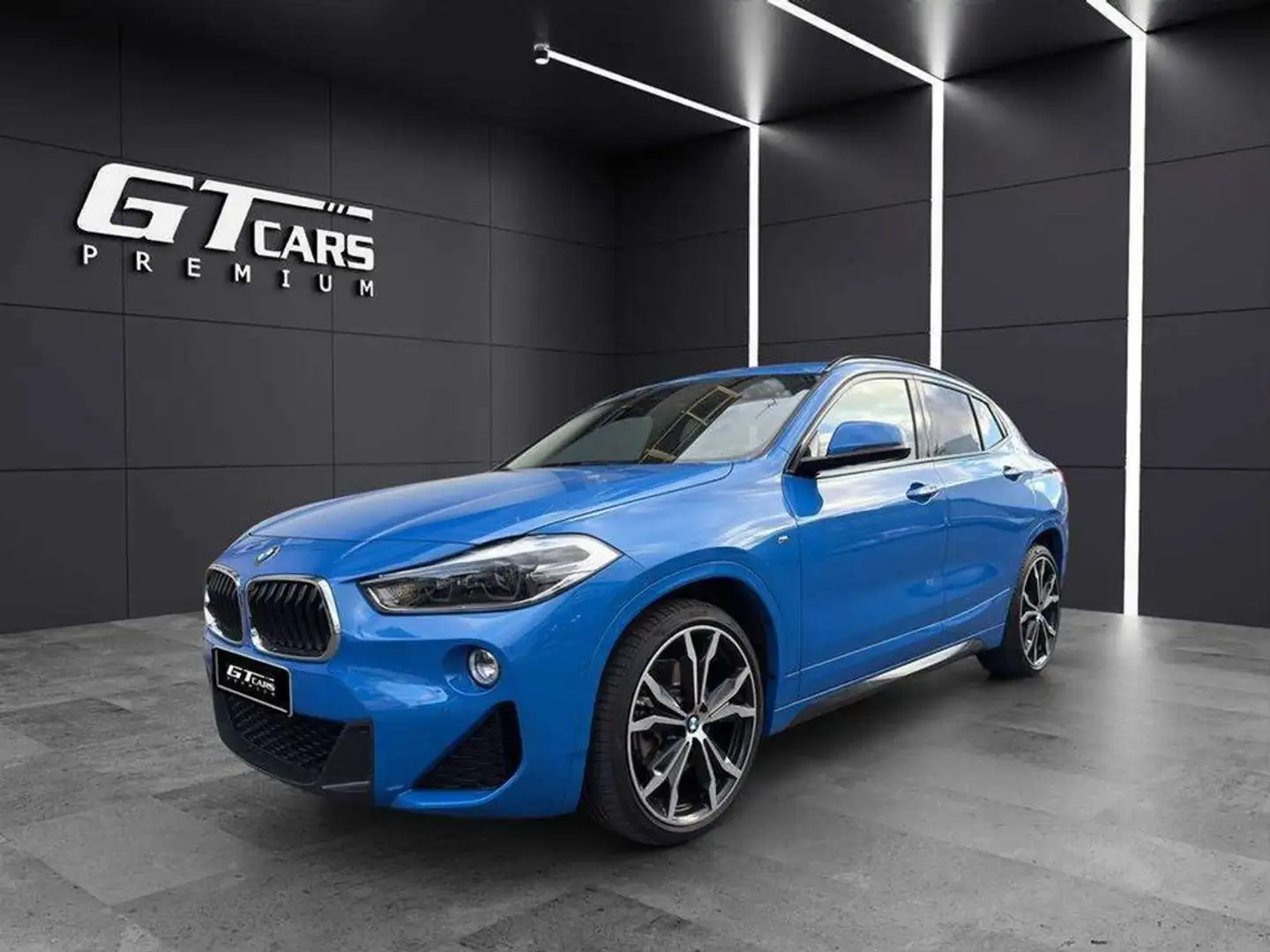 BMW X2 xDrive20d Bleu - 1