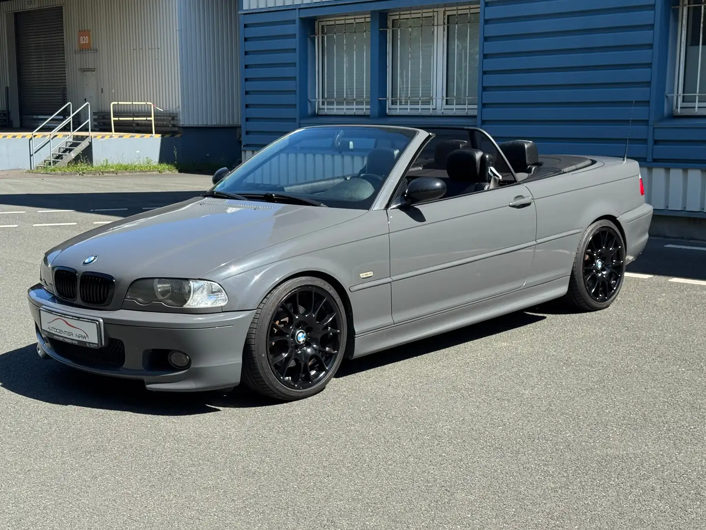 BMW 330 330 Ci Cabrio M-Paket2°Schalter°Scheckheft! Gris - 2