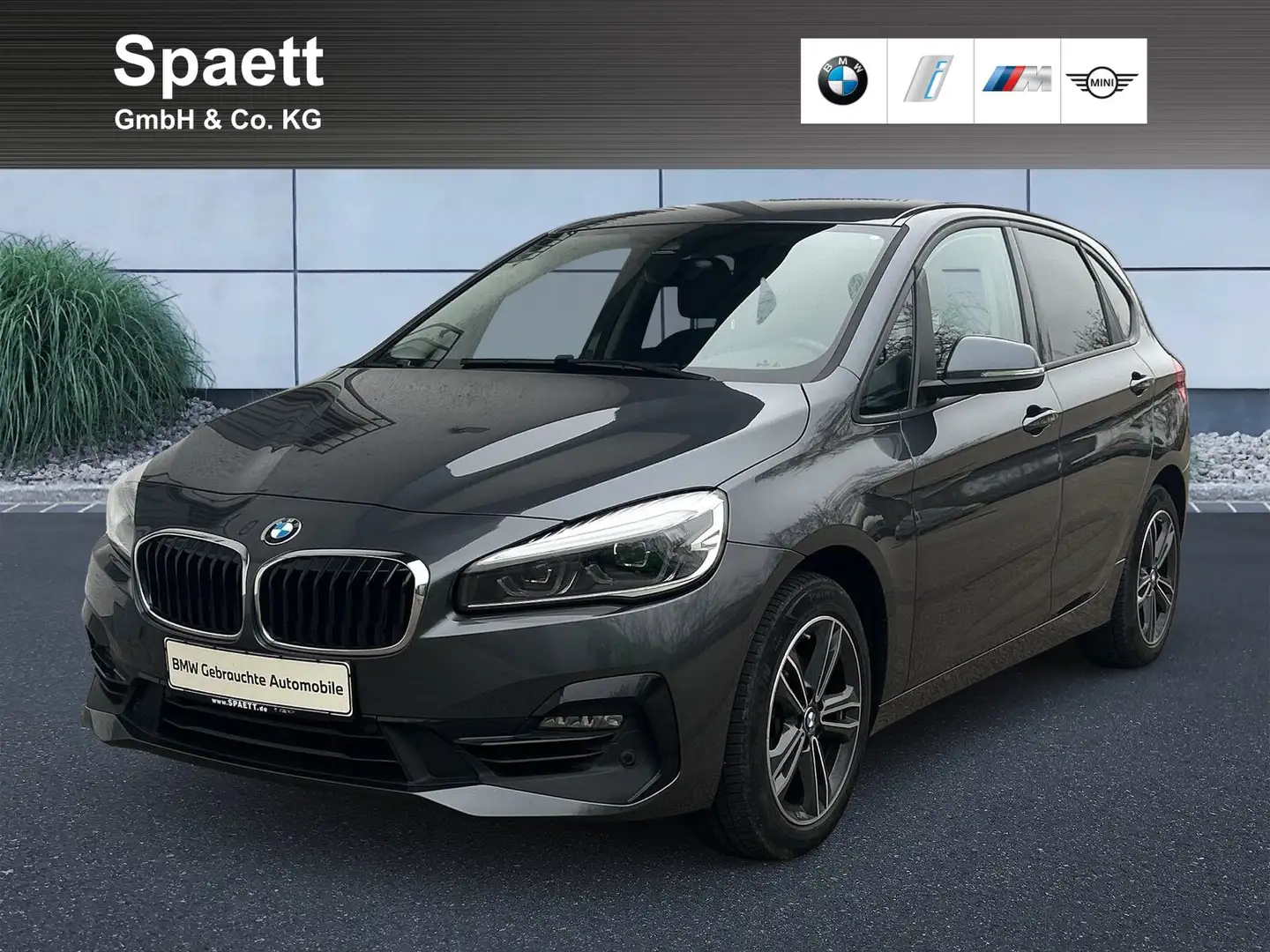 BMW 218 i Active Tourer Sport Line HiFi DAB LED RFK Grau - 1