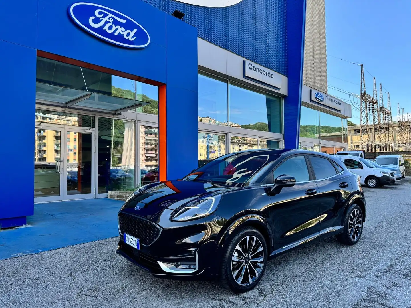 Ford Puma Puma 1.0 ecoboost h ST-Line Vignale Automatica Zwart - 1