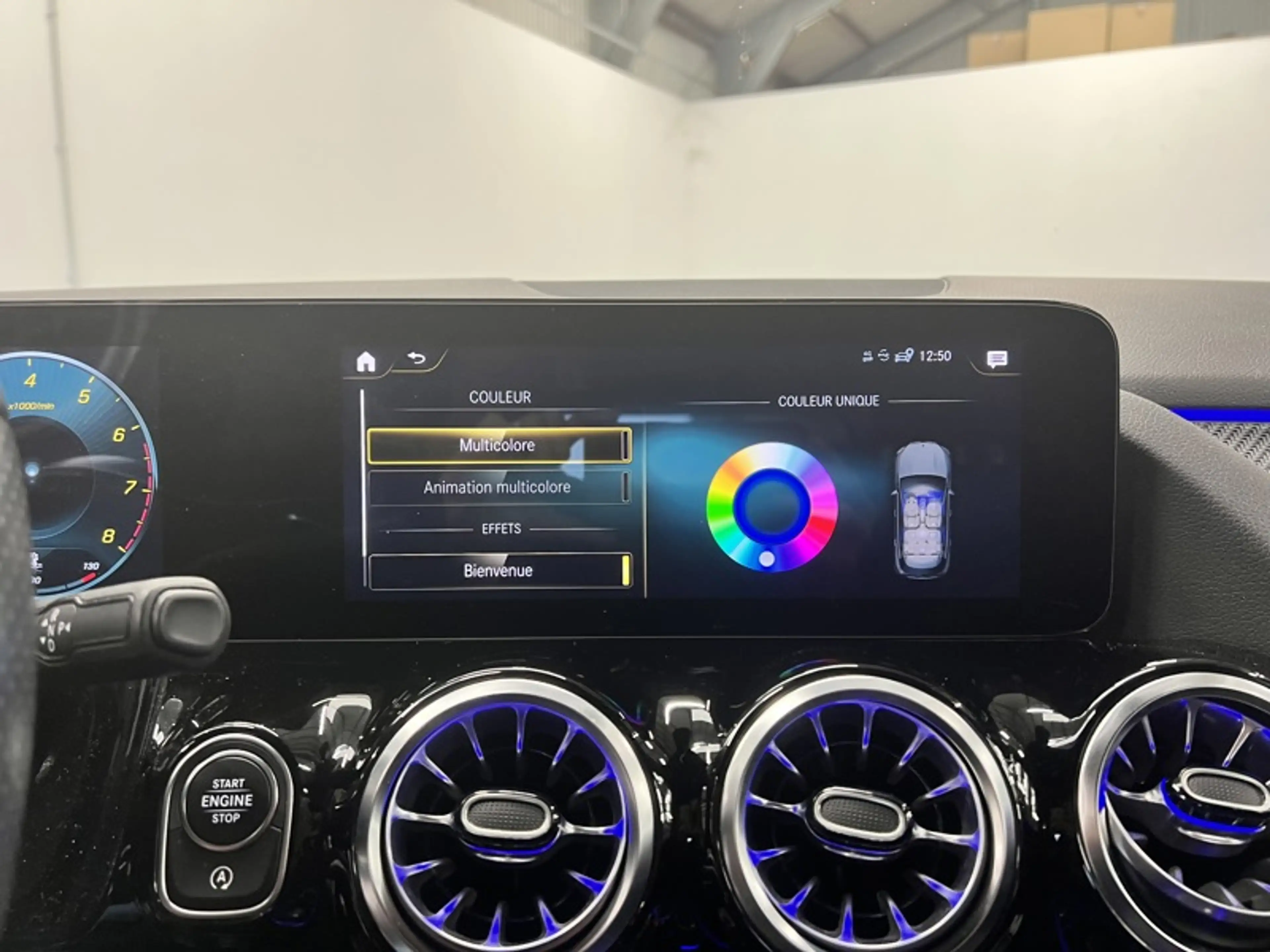 Mercedes-Benz GLA 180 AMG Line Toit Pano — photo 16