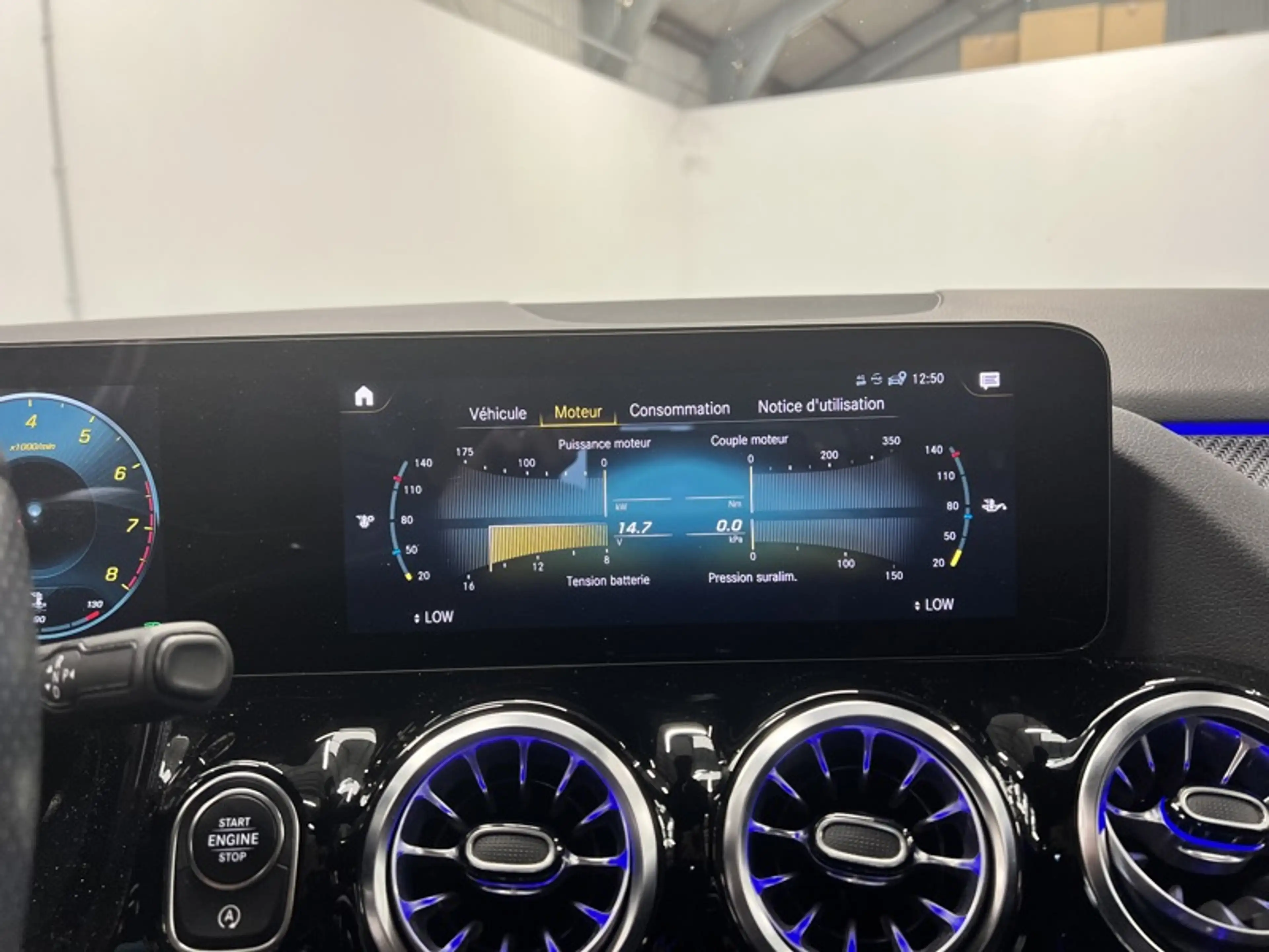 Mercedes-Benz GLA 180 AMG Line Toit Pano — photo 19