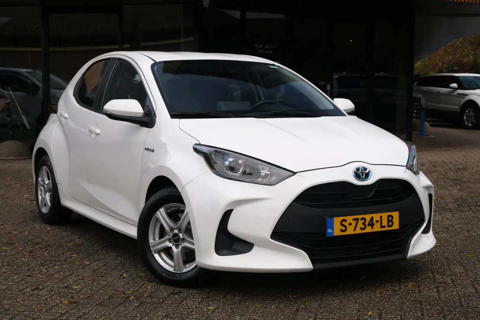 Toyota Yaris 1.5 Hybrid Active/ACC/Lane/Camera/Carplay/Nieuwmod Blanc - 2