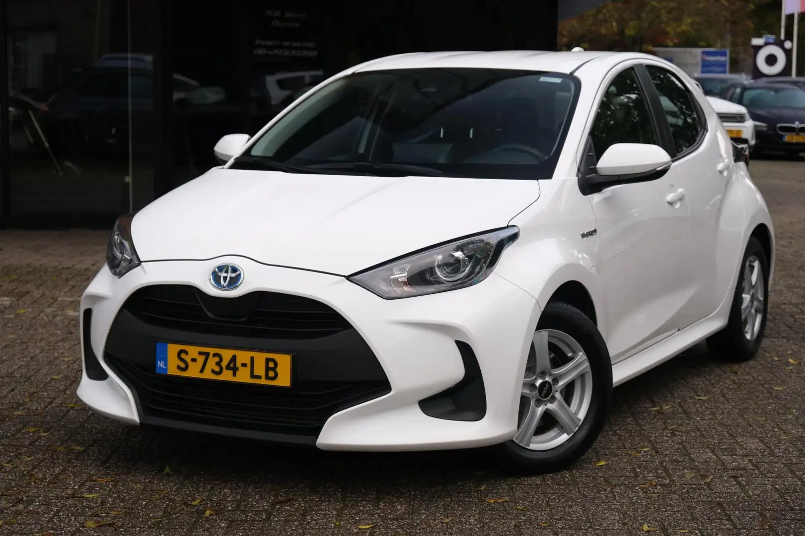 Toyota Yaris 1.5 Hybrid Active/ACC/Lane/Camera/Carplay/Nieuwmod Blanc - 1