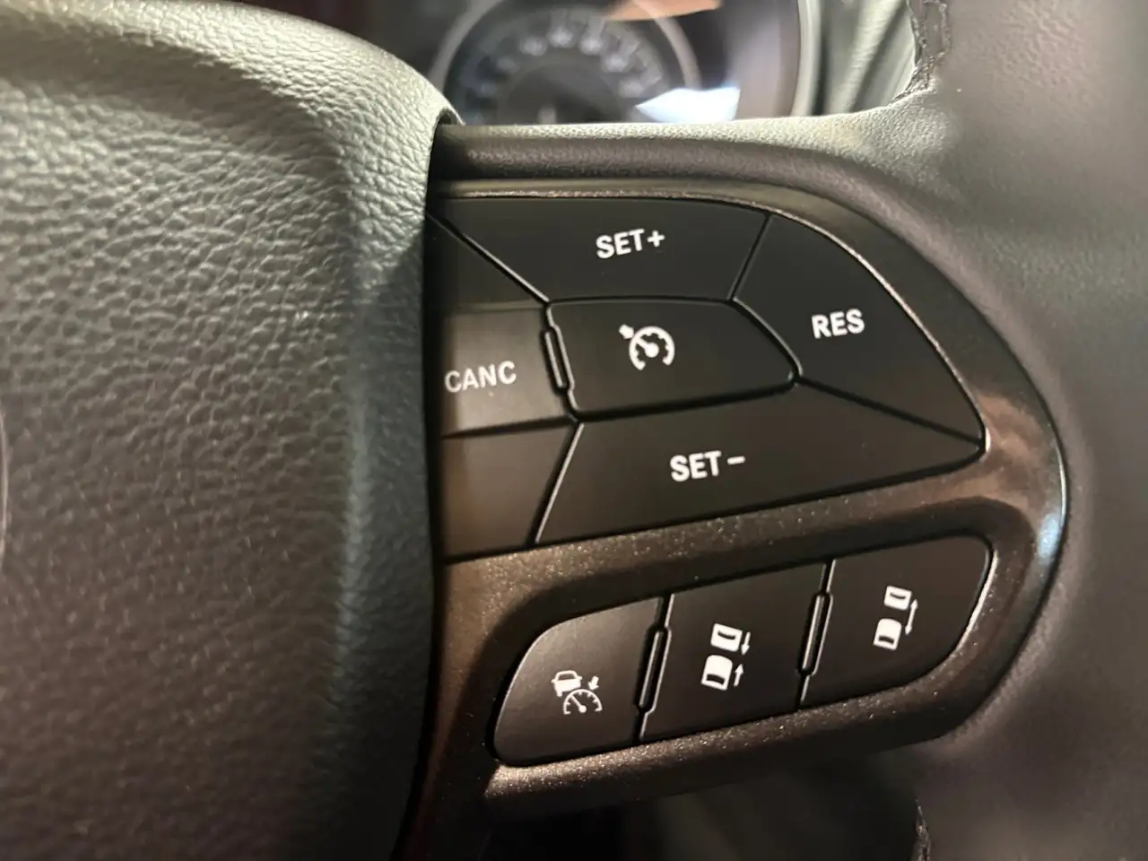 Jeep Cherokee снимка Jeep Cherokee