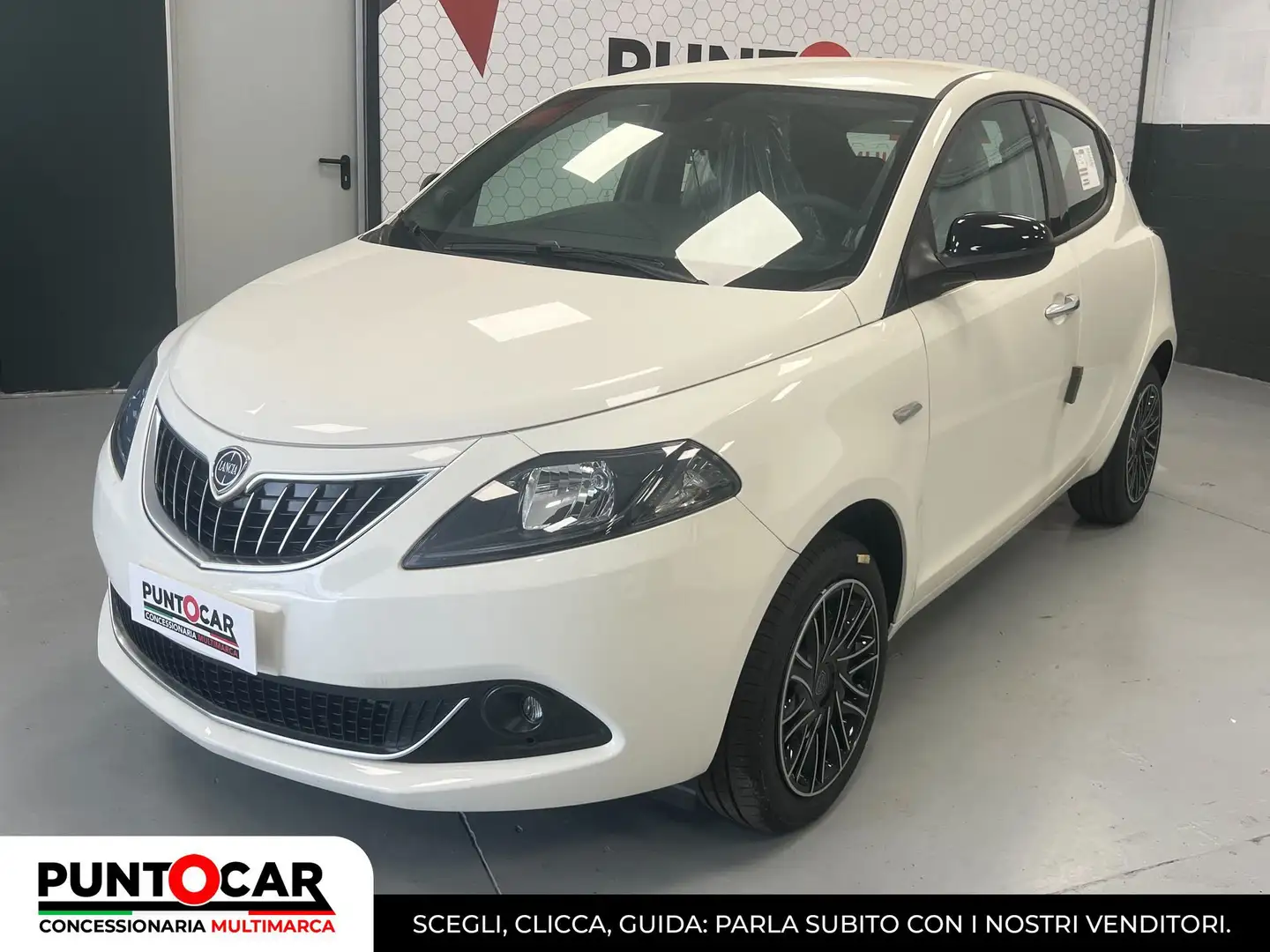 Lancia Ypsilon 1.0 FireFly 5 porte S&S Hybrid Gold PROMO FLEX Blanco - 1