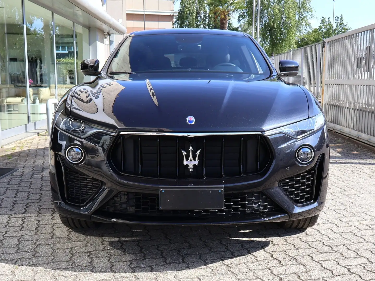 Maserati Levante 3.0 V6 Diesel 275 CV Gransport Fekete - 2