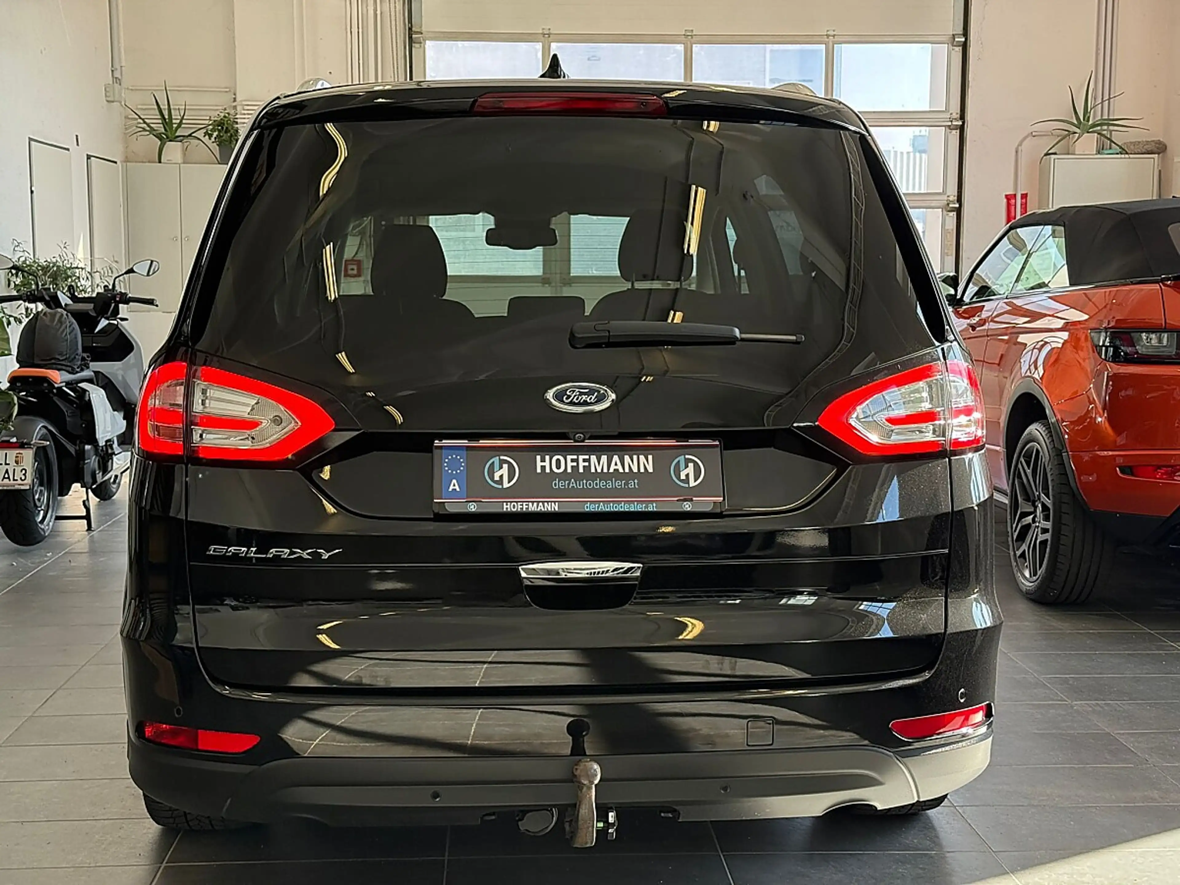 Ford Galaxy 2,0 EcoBlue SCR Titanium Aut./7.Sitzer/AHK — photo 6