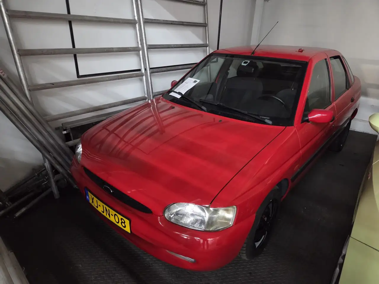 Ford Escort 16V CLX, foto 2