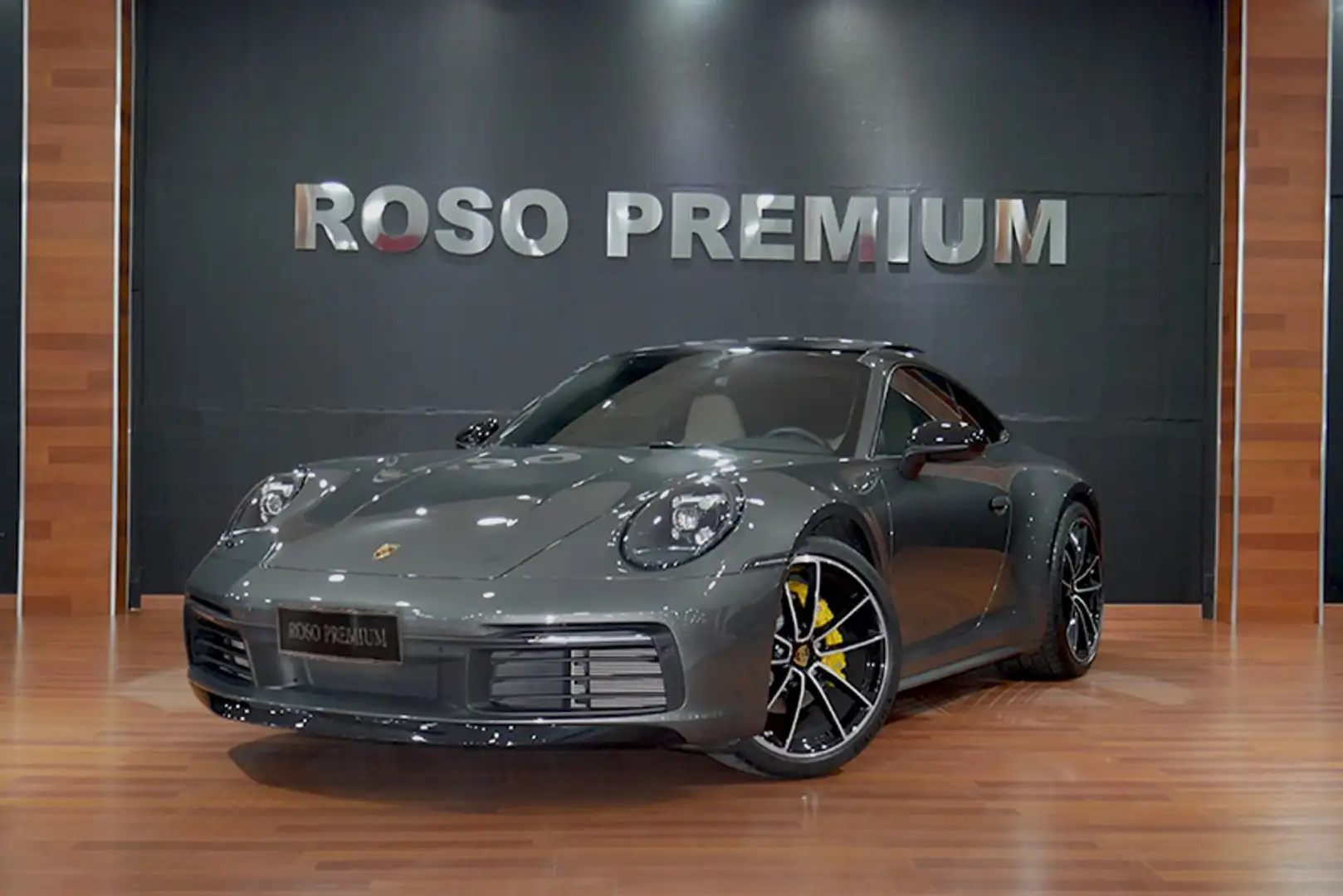 Porsche 911 Carrera S Gris - 2