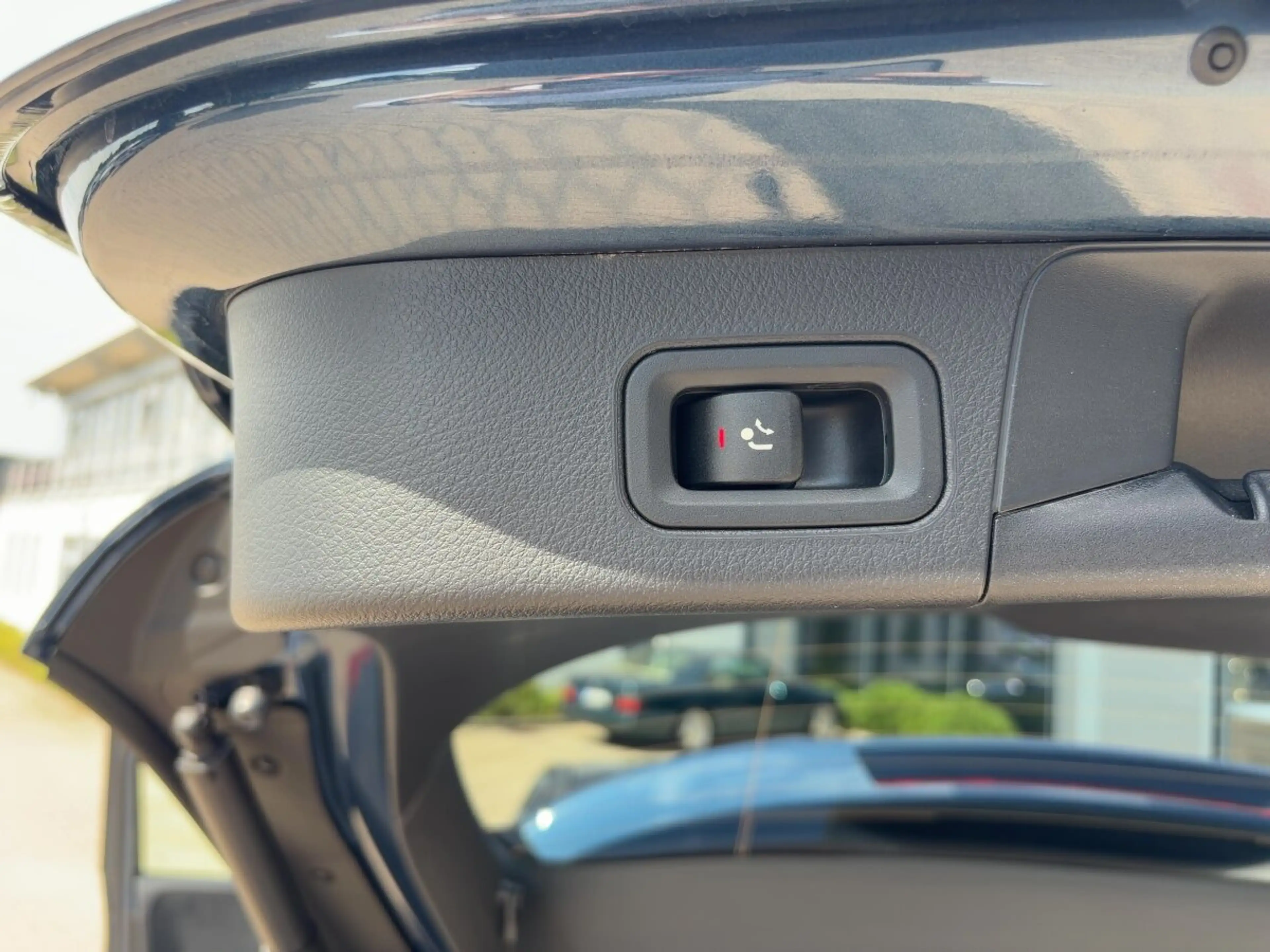 Mercedes-Benz B 250 B 250 4M AMG+DIST+R-KAM+AHK+MULTIBEAM+NIGHT+SOUN — photo 14