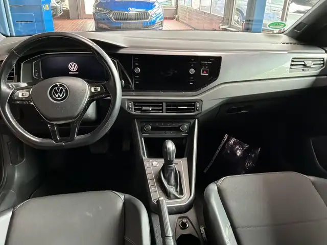 Volkswagen Polo view 6