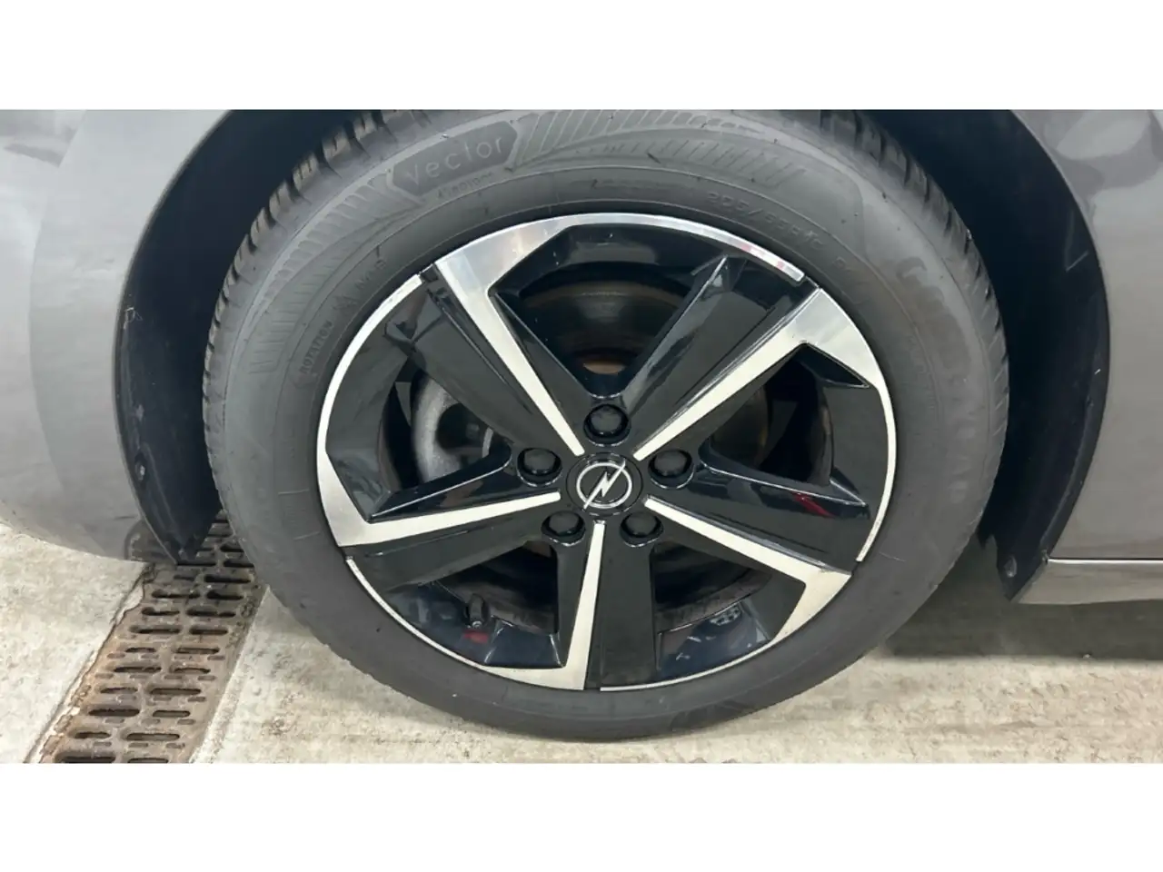 Opel Astra GS Head-Up Pano Memory 360 Grad Kamera, миниатюра 25