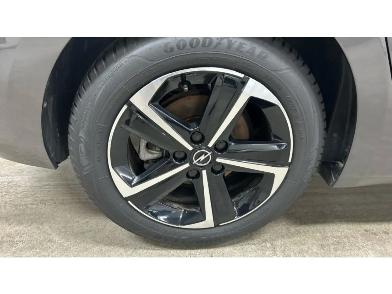 Opel Astra GS Head-Up Pano Memory 360 Grad Kamera, миниатюра 23