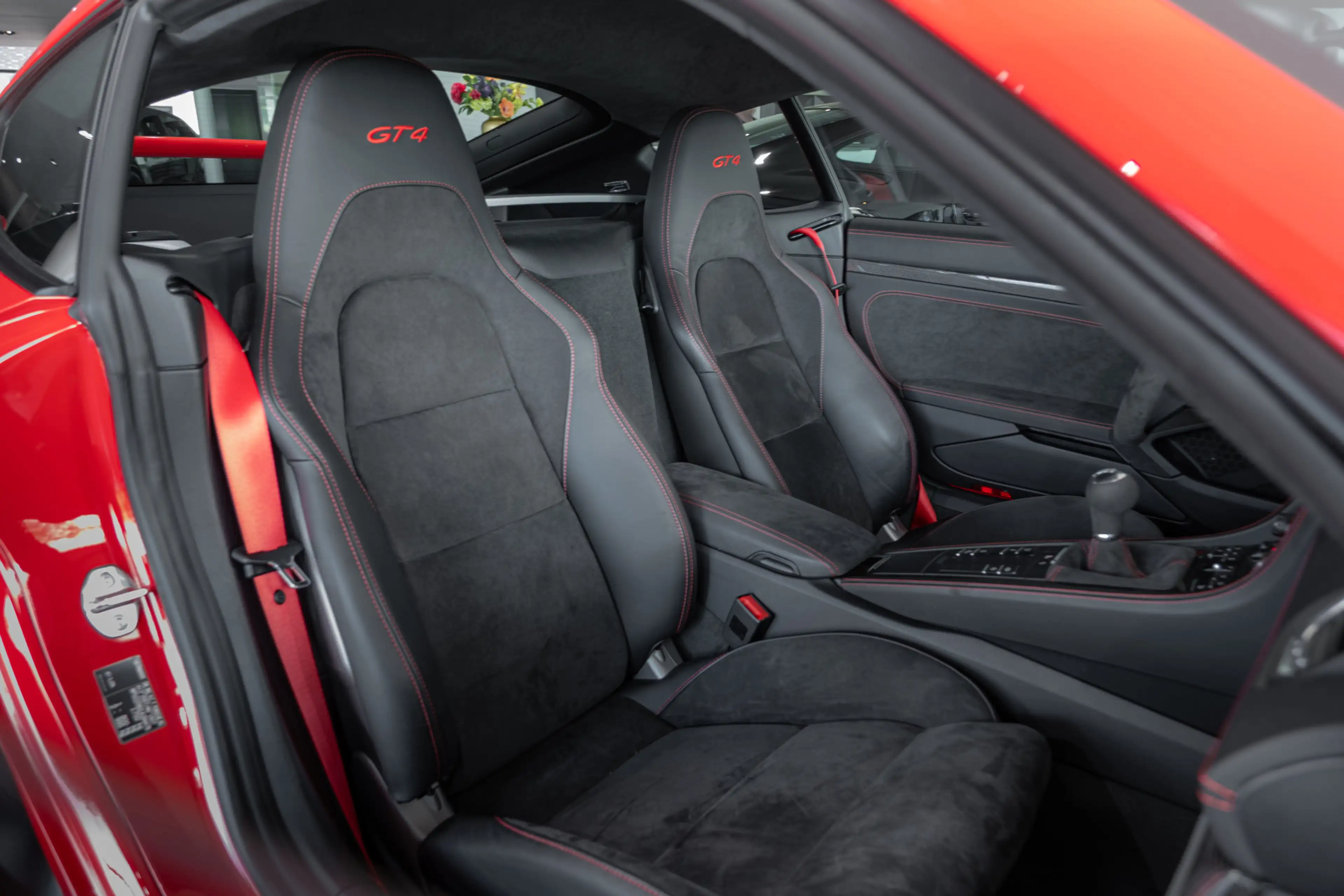Porsche 718 GT4 4.0 CHRONO PLUS | PASM | ALCANTARA | CARBON — photo 4