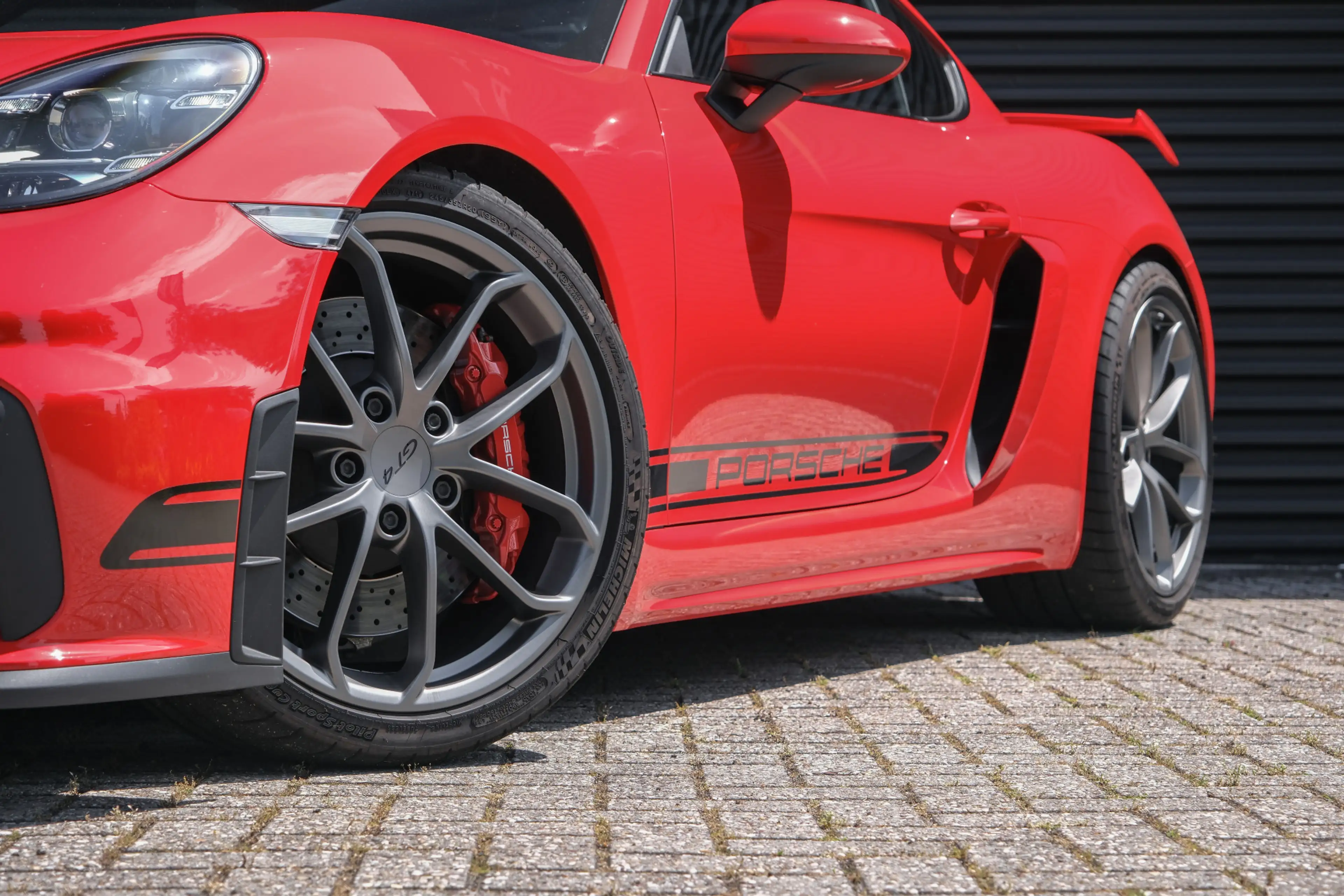 Porsche 718 GT4 4.0 CHRONO PLUS | PASM | ALCANTARA | CARBON — photo 9