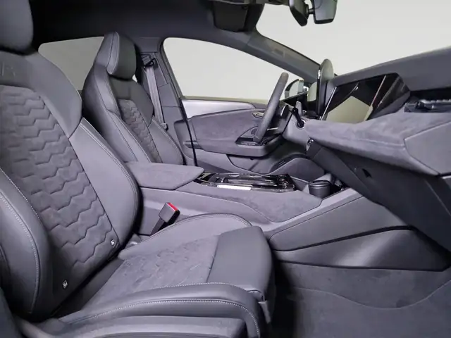 Audi A6 E-Tron view 11