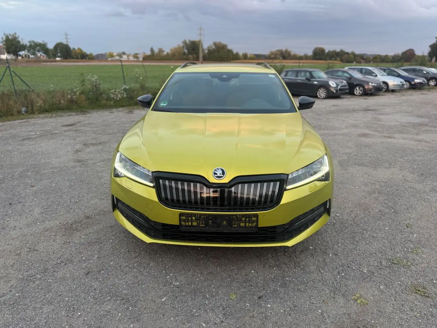 Skoda Superb Combi Sportline iV I R-Kamera I ACC I VC Gold - 2