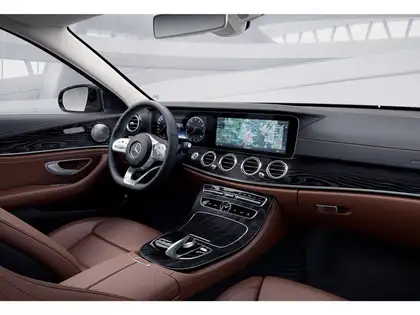 Annonce voiture d'occasion Mercedes-Benz E 400 - CARADIZE