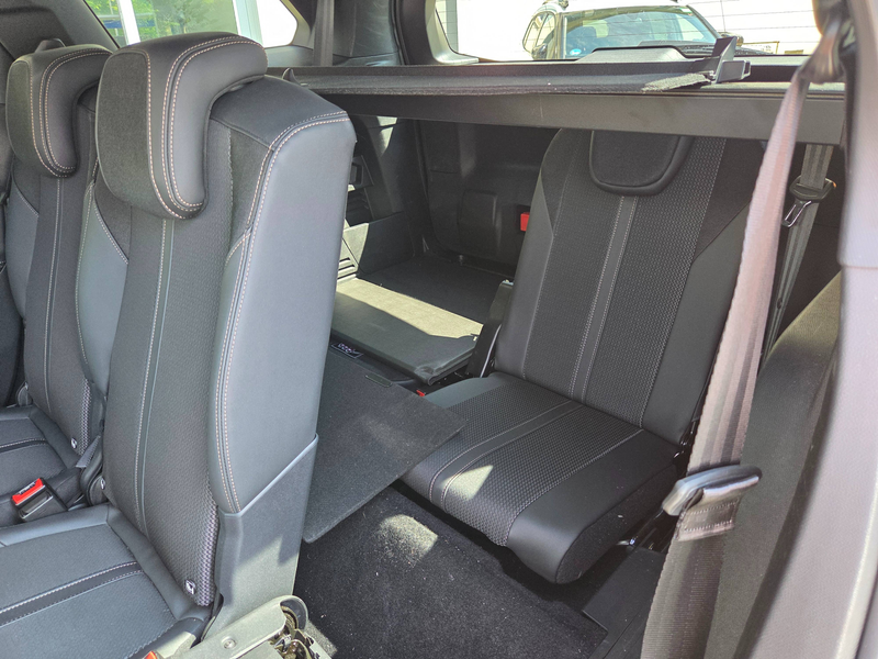 Peugeot 5008 GT ACC LED KAMERA NAVI — photo 7