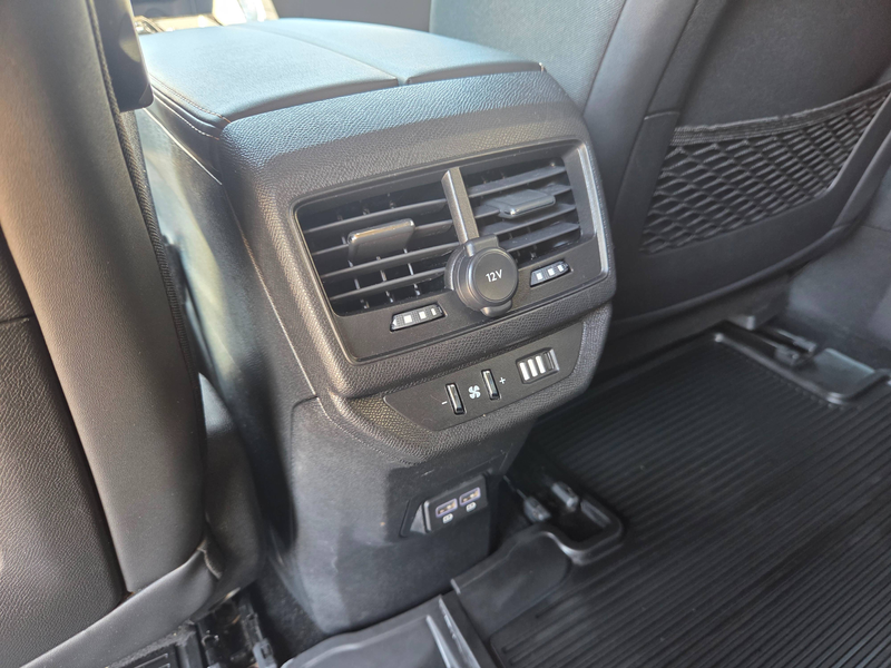 Peugeot 5008 GT ACC LED KAMERA NAVI — photo 9