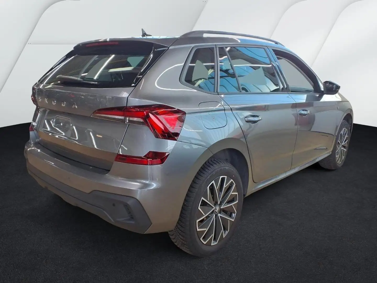 Skoda Kamiq 1,5 TSI DSG Tour/Matrix/Kamera/Navi Grau - 2