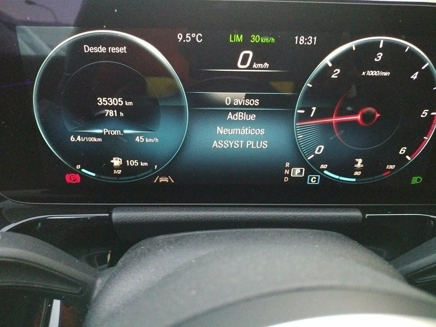 Mercedes-Benz GLA 200 D Blanco - 2