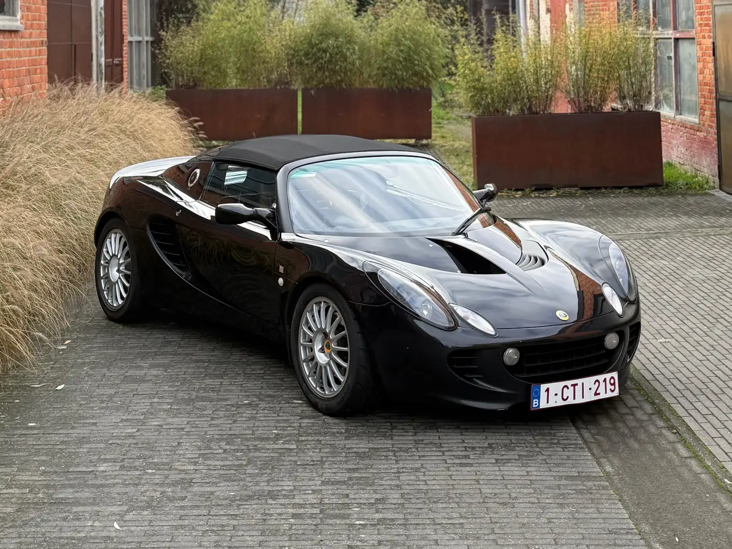 Lotus Elise 1.8i 16v Sports Tourer Noir - 1