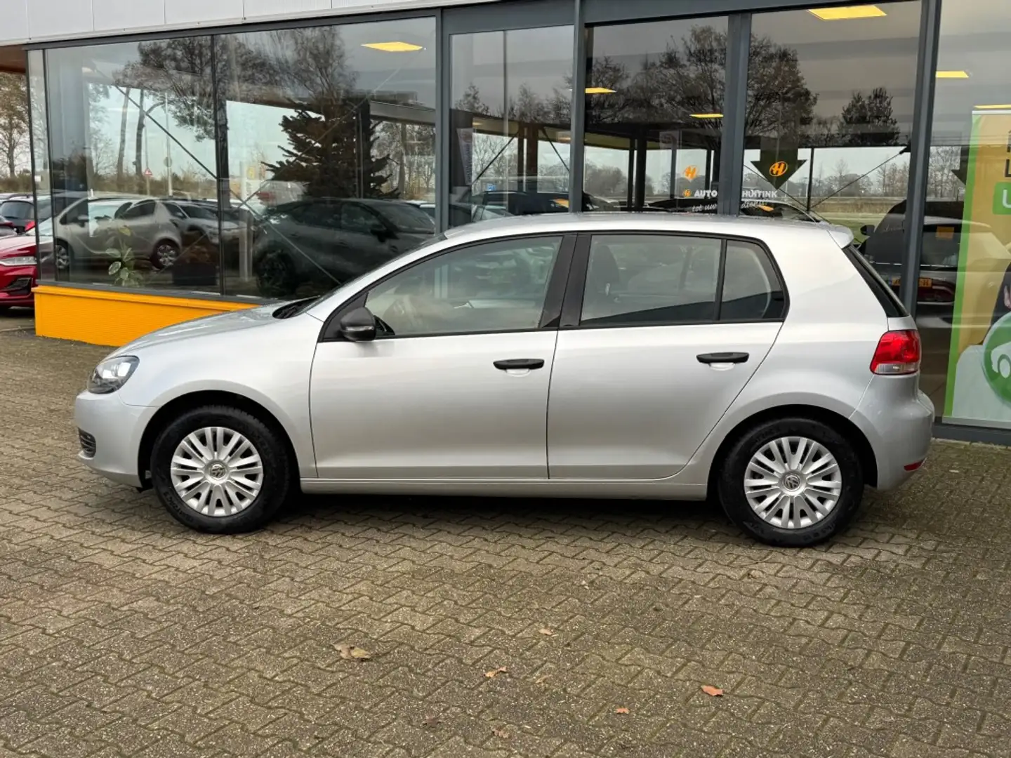 Volkswagen Golf 1.2 TSI Trendline - all season - trekhaak Gris - 2