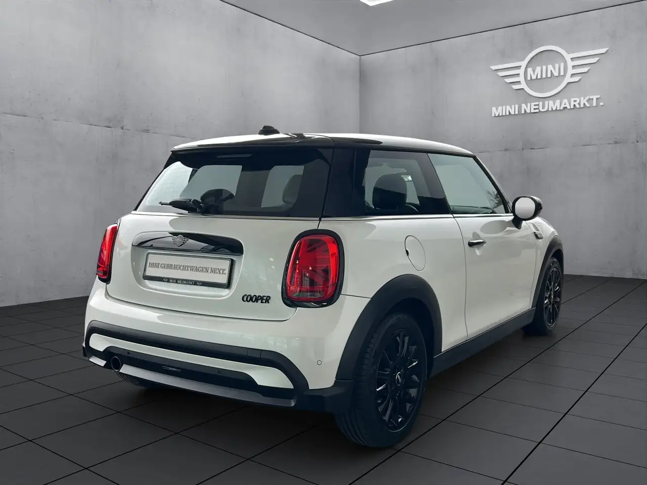 MINI Cooper 3-Türer Navi LED DAB PDC CarPlay 4