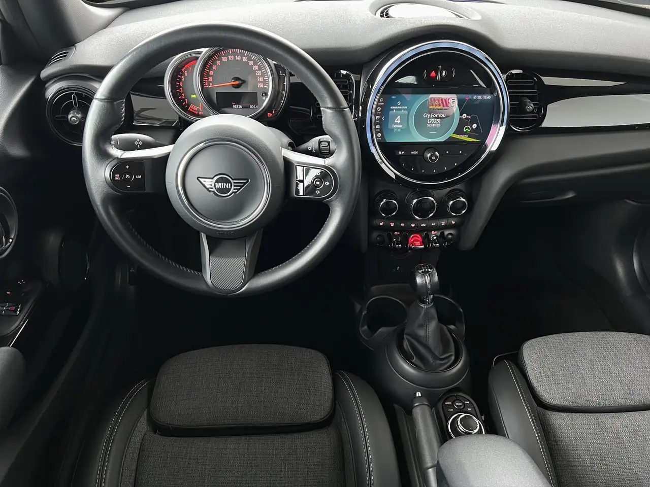 MINI Cooper 3-Türer Navi LED DAB PDC CarPlay 17