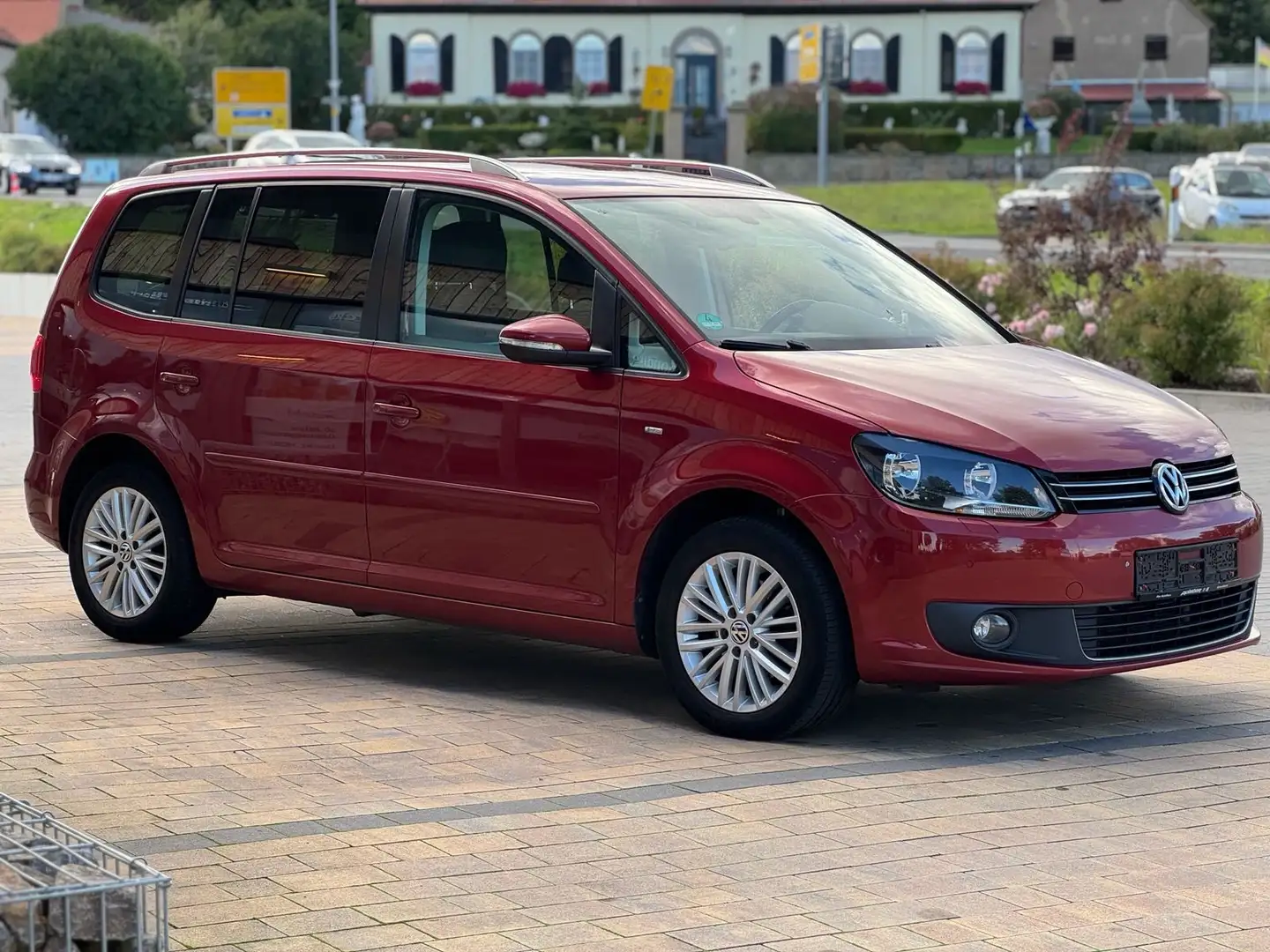 Volkswagen Touran Cup Rot - 2
