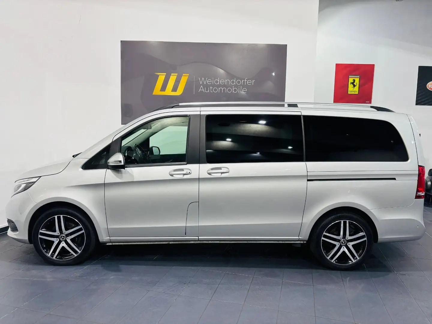 Mercedes-Benz V 220 V 250d EDITION 4M lang*AHK*Bremsen neu* Tempomat Silber - 2