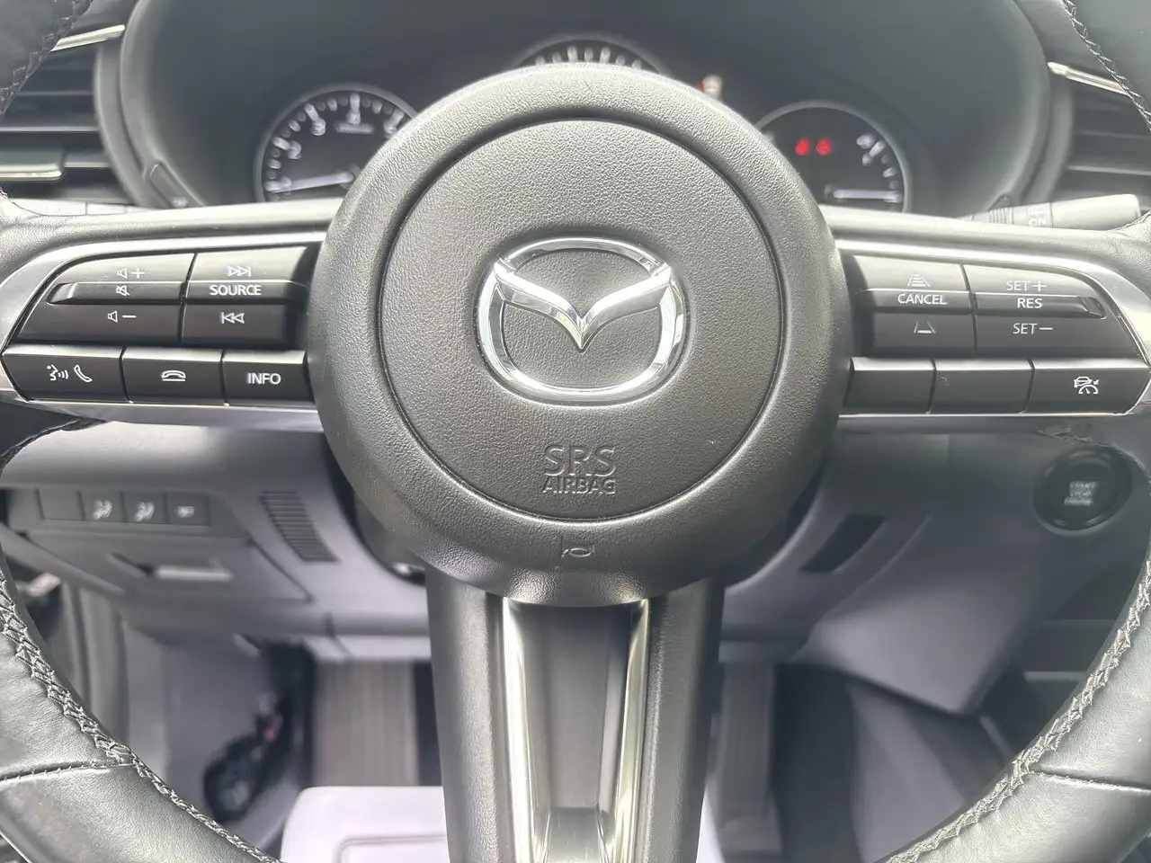 Mazda CX-30 снимка Mazda CX-30