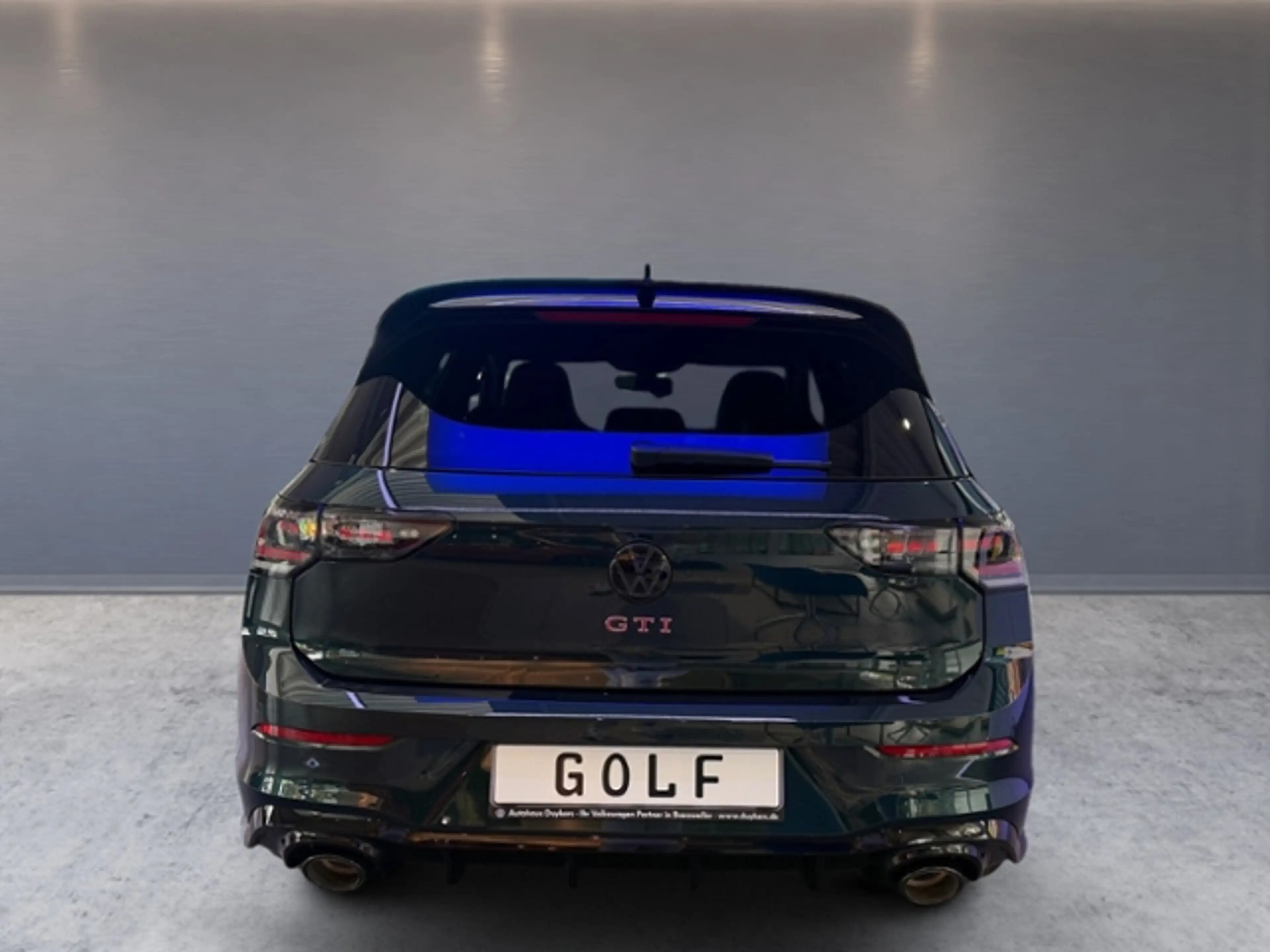 Volkswagen Golf GTI EDITION 50 2,0 l TSI 7-Gang DSG — photo 7