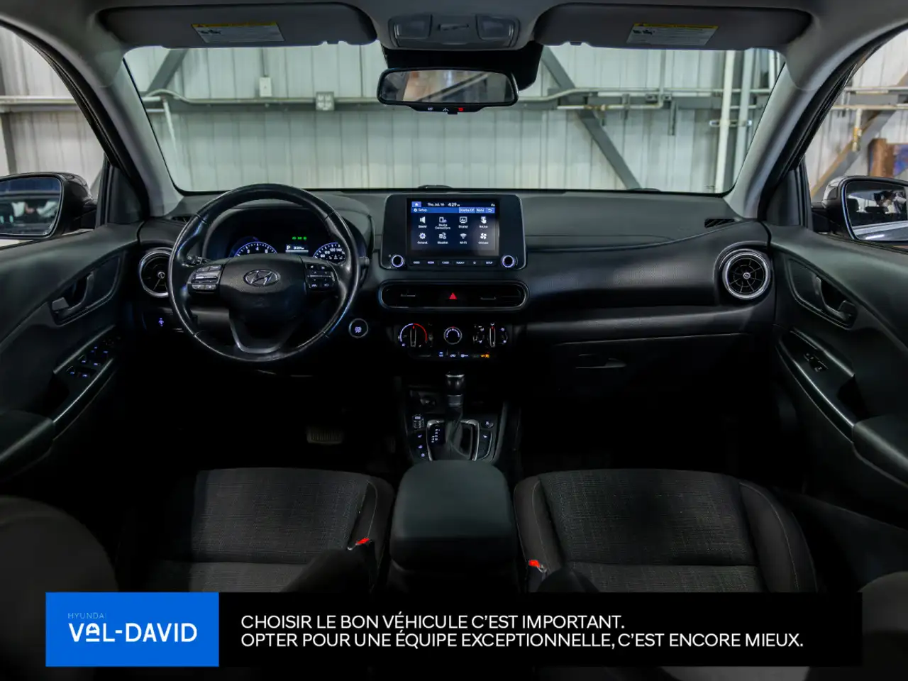 Hyundai KONA снимка Hyundai KONA