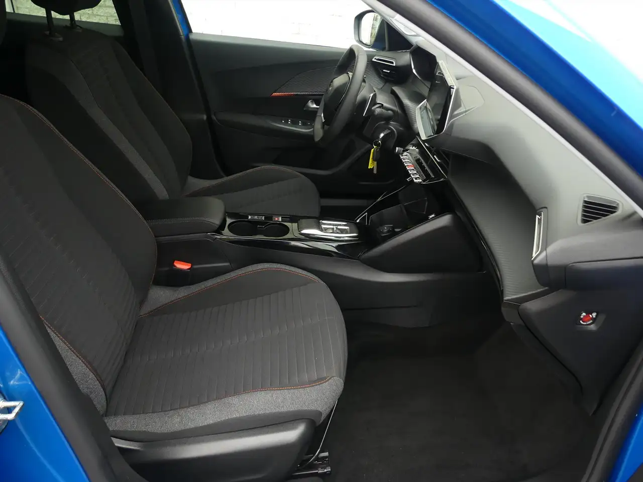 Peugeot 2008 ACTIVE 1.2 130PK AUTOMAAT NAVI*/LMV/PDC/CAMERA/STO 7