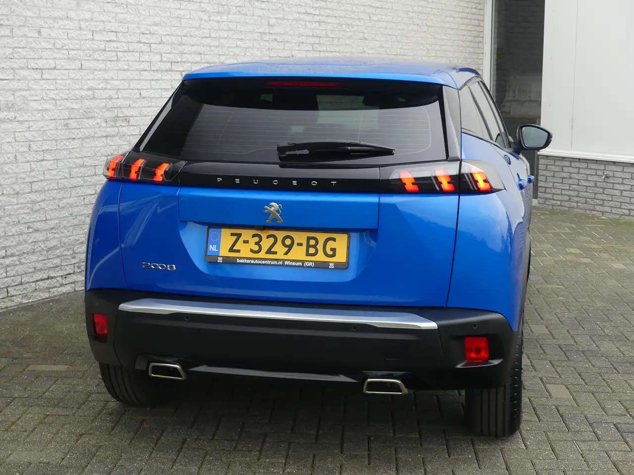 Peugeot 2008 ACTIVE 1.2 130PK AUTOMAAT NAVI*/LMV/PDC/CAMERA/STO 4