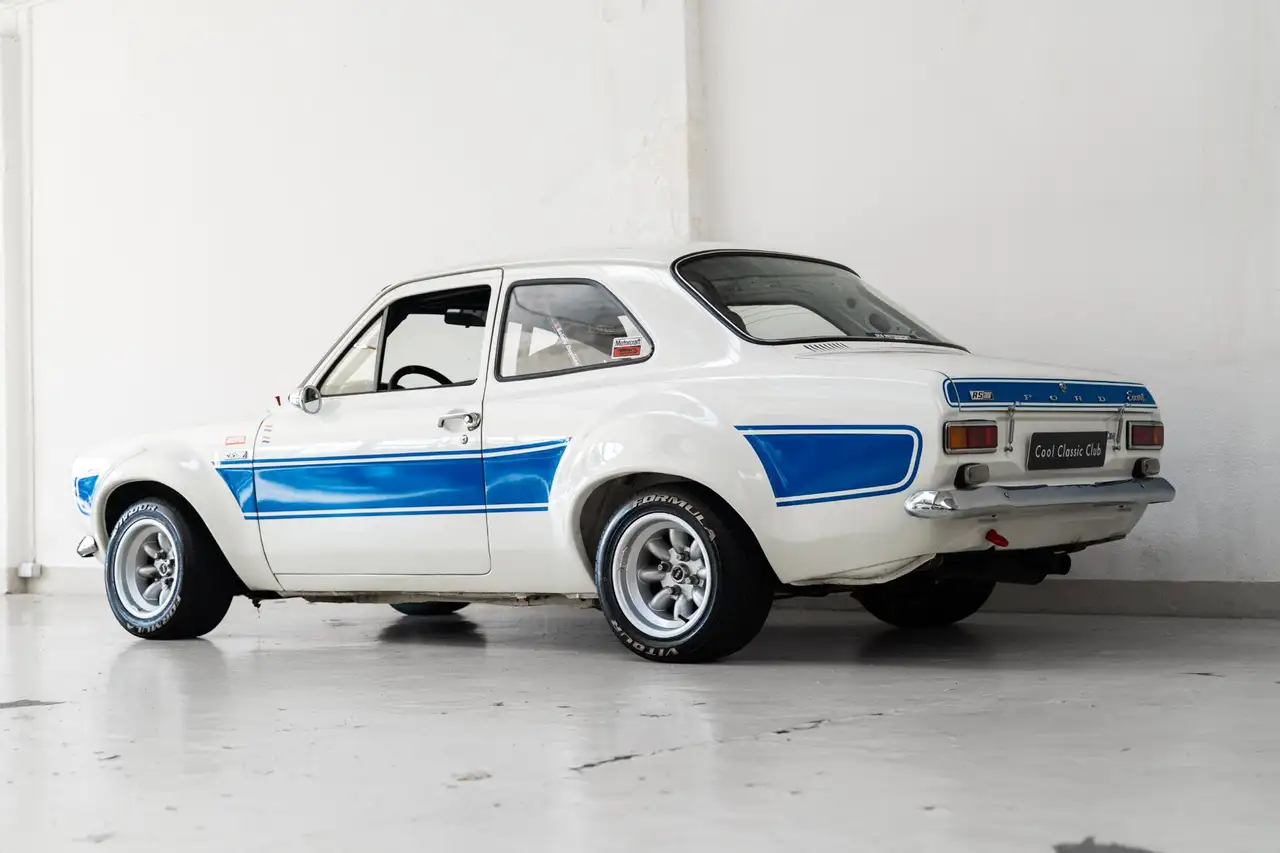 Ford Escort 2000 RS - FIA HTP Passport - 235 HP - 980 KG -, foto 5