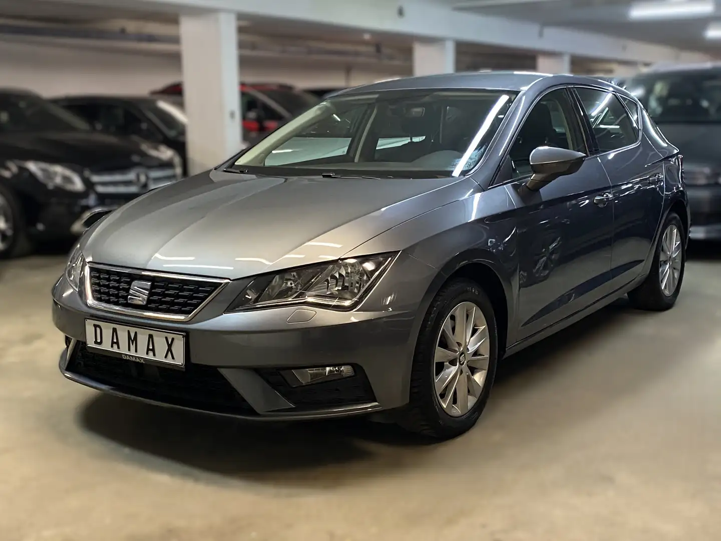 SEAT Leon Style*NAVI*PDC*Benzin/CNG Grau - 1