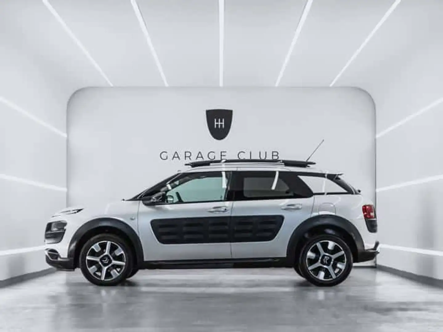 Citroen C4 Cactus 1.6 BlueHDi Shine 100 - 2