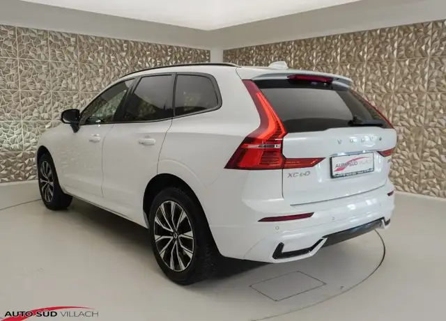 Volvo XC60 B4 D AWD Plus Ansicht 5