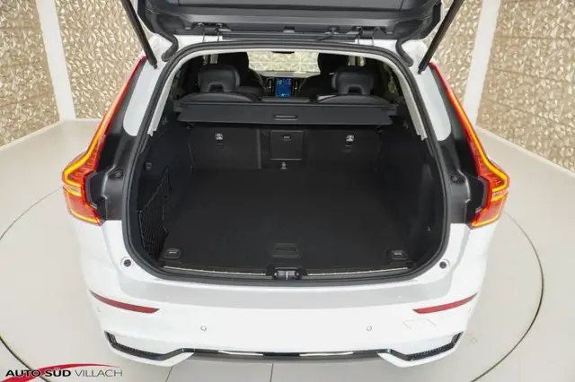 Volvo XC60 B4 D AWD Plus Ansicht 7