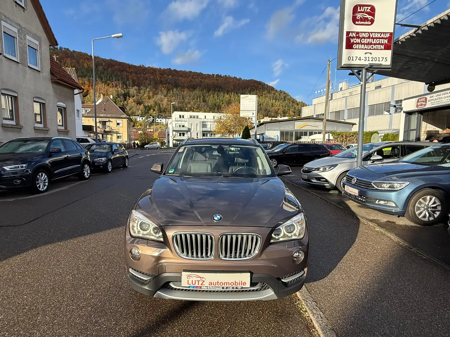 BMW X1 20 d xDrive, X-Line 4x4 Brun - 1