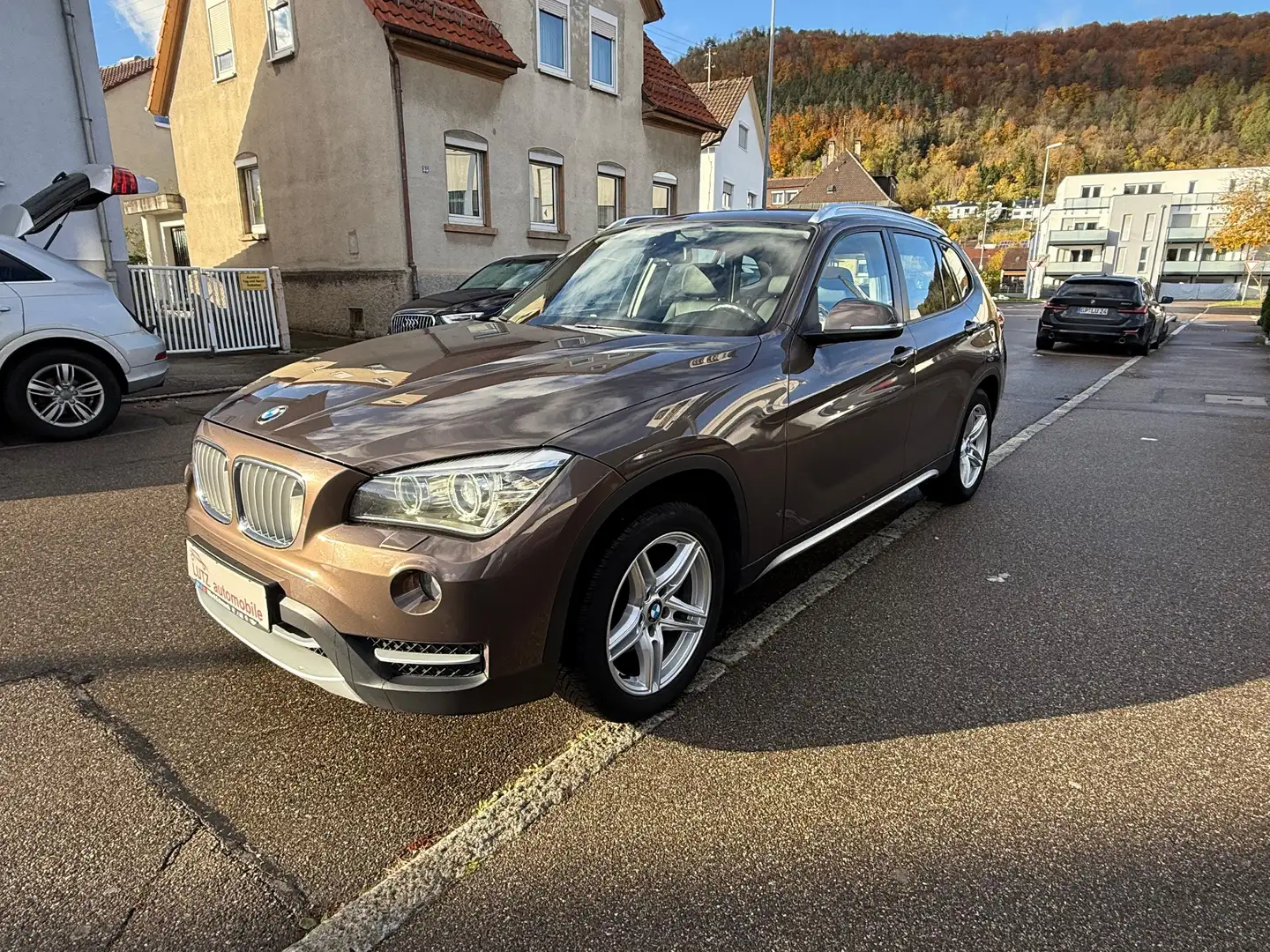 BMW X1 20 d xDrive, X-Line 4x4 Brun - 2